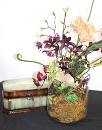 Beautiful Decorative Dry Floral Arrangement In A Glass Vase & Decorative Box