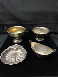 STERLING SILVER 4 PIECE MIXED LOT WITH TEABAG HOLDER, CONDIMENT BOWL, SERVING BOWL AND DISH