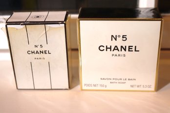 Chanel No 5 Perfume 1oz Bottle And Bath Soap 150 G