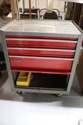 Craftsman 4 Drawer Tool Chest With Large Assortment Of Tools.