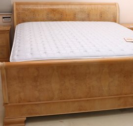 Drexel Heritage Corinthian Collection, California King Size Sleigh Bed With An Excellent Stearns And Foster Ma