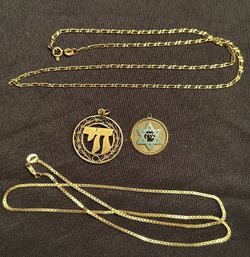 14K YG MIX AND MATCH PAIR OF PENDANTS AND PAIR OF 18' NECKLACES