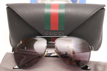 Gucci Ladies Sunglasses With Case.