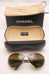 Ladies Chanel Sunglasses With Case, Dust Bag & Box.