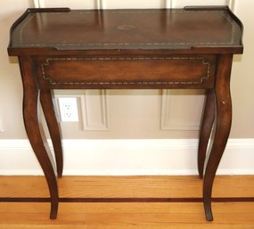 7 Seas Hooker Furniture Rectangular Accent/Side Table With Sleek Cabriole Legs With Detailed Patten