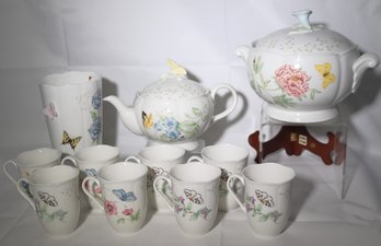 Butterfly Meadow Lenox By Louise Le Luyer Fine China Includes A Soup Tureen, Kettle, Vase And 8 Cups