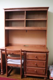 Bellini 2-piece Desk And Hutch Combo, Great For Kids Room!
