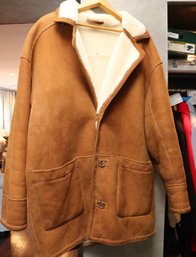 A Vintage Sawyer Of Napa Mens Shearling Coat Made In USA. Sze. L