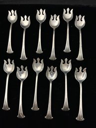 QUALITY STERLING SILVER 12 PC ONSLOW PATTERN ICE CREAM FORKS BY TUTTLE SILVERSMITHS