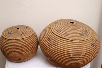 Vintage Woven Rush Baskets With Lids