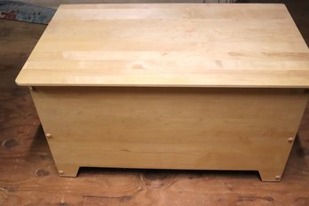 Pine Wood Toy Chest