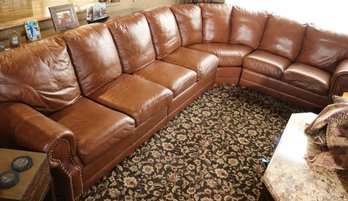 Quality 4-piece Leather Sectional Sofa Made By Distinction Leather Inc.