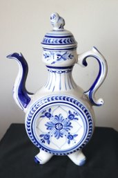 Vintage Russian Gzhel Porcelain Lidded Pitcher Tea Kettle Blue And White