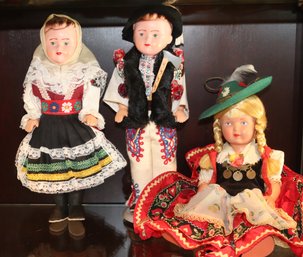 Vintage Travel Dolls In Traditional Attire
