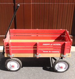 Radio Flyer Town & Country Wagon, All Sides Are Easily Removable