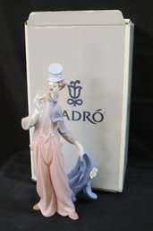 A Mile Of Style 06507 Lladro Porcelain Figure 1998 Vanguard Exclusive With Original Box