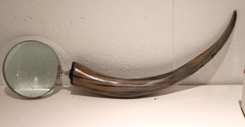 Decorative Magnifying Glass With A Long Horn Handle