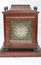 Finely Made Vintage Bombay Company Cherry Wood Mantle Clock Case With Encumbered Lion Accents And Acorn Fini