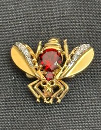 10k YG Garnet And Diamond Flying Bee Brooch Pin