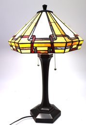 Quoizel Slag Glass Table Lamp With Amber Like Tones