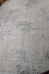 Modern Area Rug/carpet In Grayish/blue Tones This Rug Measures Approximately 91.5 Inches X 129 Inches