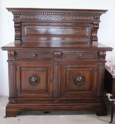 Impressive Late Victorian Mahogany Sideboard With Carved Details