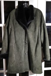 Womens Suede Shearling Coat With Leather Pockets, Faux Fur Liner Approximate Size L/xl- 14 Olive Tone