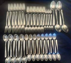 TOWLE SILVER SPRAY STERLING SILVER FLATWARE SET - SERVICE FOR 12, 77 PC TOTAL