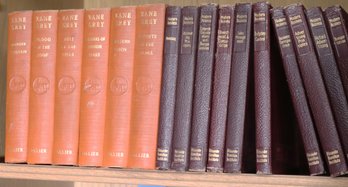 1930s Leather Bound Books, Modern Business Alexander Hamilton Institute And 30,000 On The Hoof NY