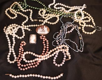 Freshwater Pearls Includes 9 Necklaces, 2 Bracelets & 2 Cameo Pins