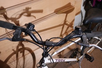 TREK Multi Track 700 Bicycle