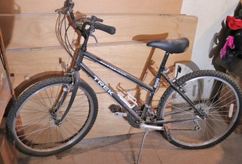 TREK Mountain Track 800 Bicycle