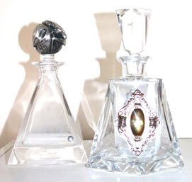Two Modern Crystal Decanters With Horse Stopper By Ottaviani In 800 Silver & Silver Plaque