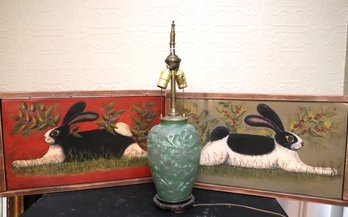 Phoenix Consolidated Dogwood Art Glass Lamp & 2 Folk Bunnies Painted On Board Signed Lisa Hilliker