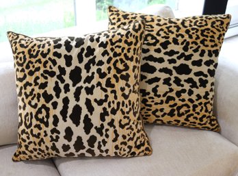 Pair Of Ryan Studio Leopard Spot Pillows 21-inch Square