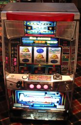 Bellco Automatic Big Bonus 777 - Coin Operated Slot Machine With Key