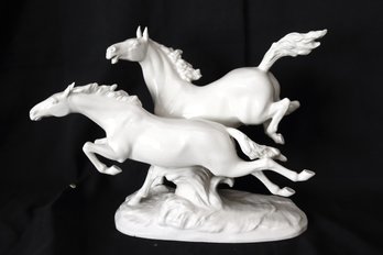 Vintage Hutschenreuther Kunstabtellung Germany Wild Running Horses Porcelain Sculpture