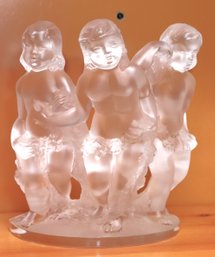 Vintage Lalique France Luxembourg Satin Crystal Figurine Of 3 Cherubs Holding Flowers