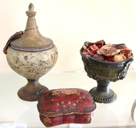 Home Decor As Pictured Includes A Larger Urn Shaped Piece With Lid