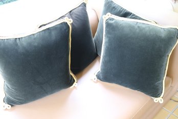 Lot Of 4 Dark Moss Green Velvet Accent Pillows With Silk & Gold Rope Trim