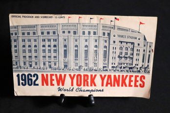 Vintage 1962 NY Yankees Official Program And Scorecard World Champions!