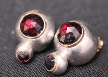 Pair Of Artisanal Crafted Clip Earrings Signed Lola With Red Stones And 585 Clip.