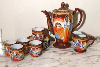 Vintage Japanese Satsuma Moriage Teapot With 5 Cups