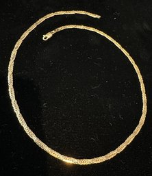14K YG 18' Woven Link Necklace With Safety Lock.