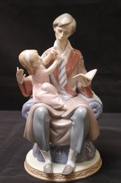 Daddys Girl Lladro Fine Porcelain Sculpture 5584