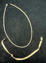 14K YG Mixed Jewelry Lot Includes A Bracelet & Necklace.
