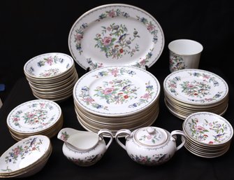 Aynsley English Fine Bone China Pembroke