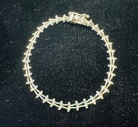 Sterling Silver 6.5 Inch Triangular Design Link Bracelet