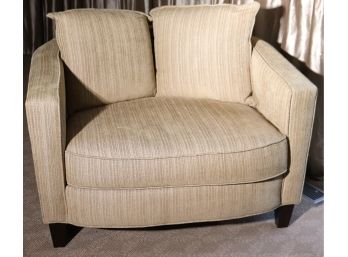 Bernhardt Furniture Comfortable And Stylish, Chair And A Half With 2 Throw Pillows.