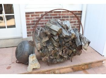 Metal Ring For Wood With Bucket And Frog Statue